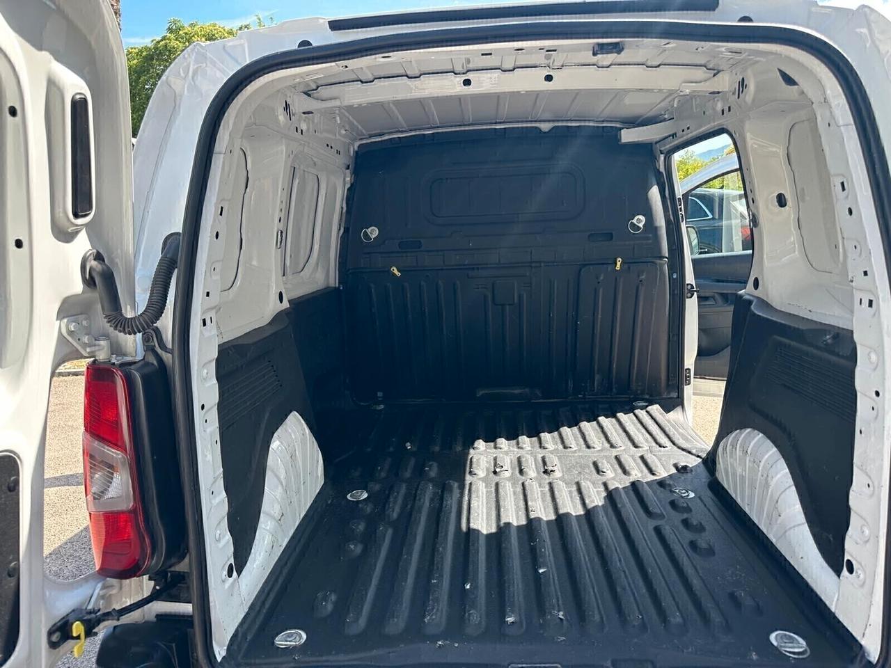 Citroen Berlingo BlueHDi 100 Stop&Start XL Live IVA ESPOSTA