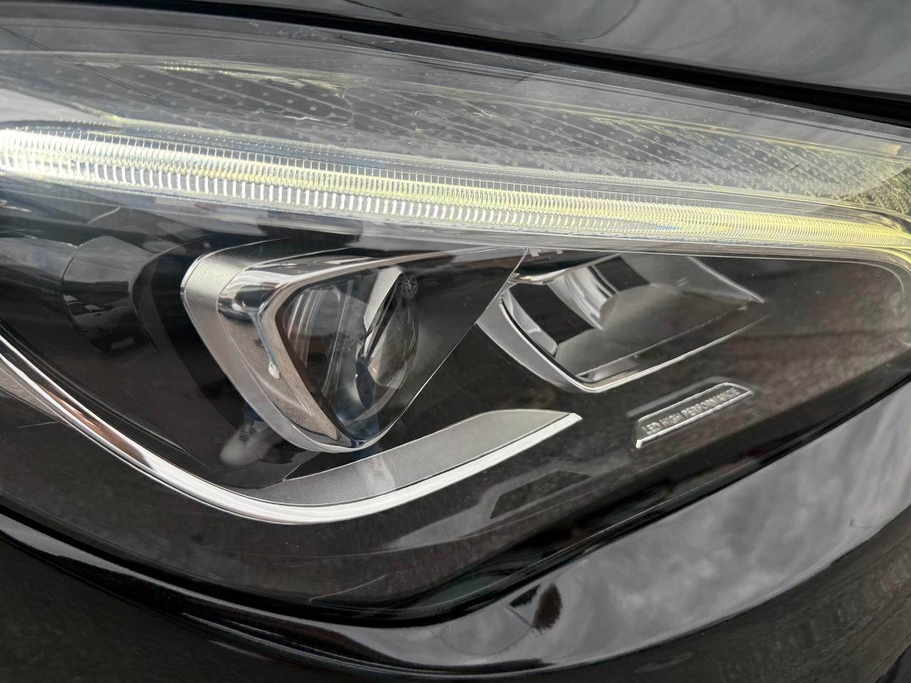 Mercedes-Benz CLA 220 d Premium 4matic auto AMG / TETTO PANORAMICO