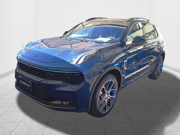 Lynk & Co 01 - 01 1.5 td phev auto