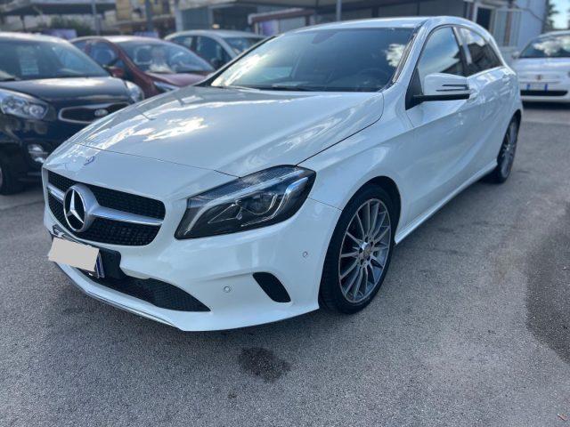 MERCEDES-BENZ A 200 d Sport