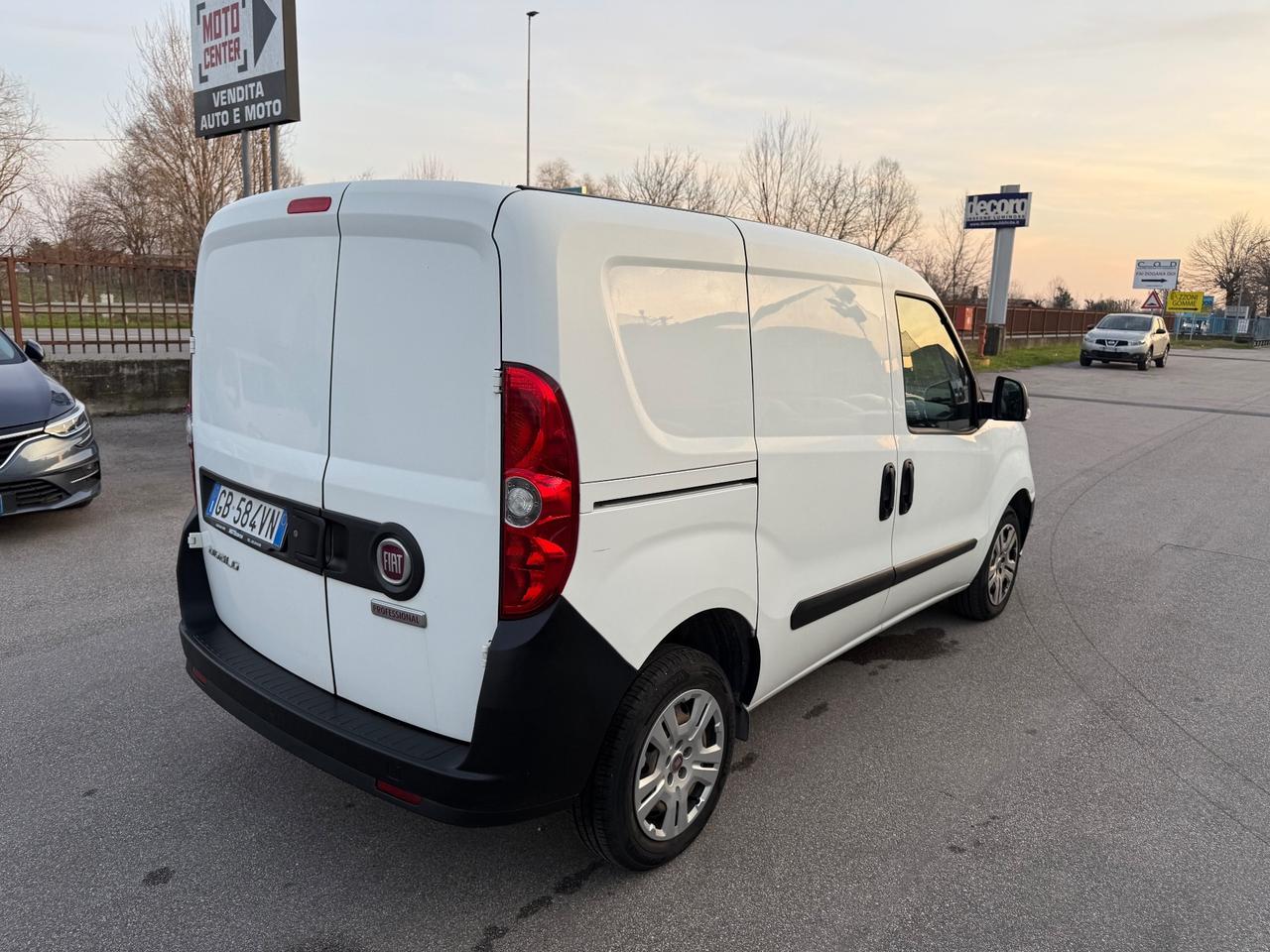Fiat Doblo 1.6 MJT 105CV 3 POSTI PC-TN Cargo Lamierato SX