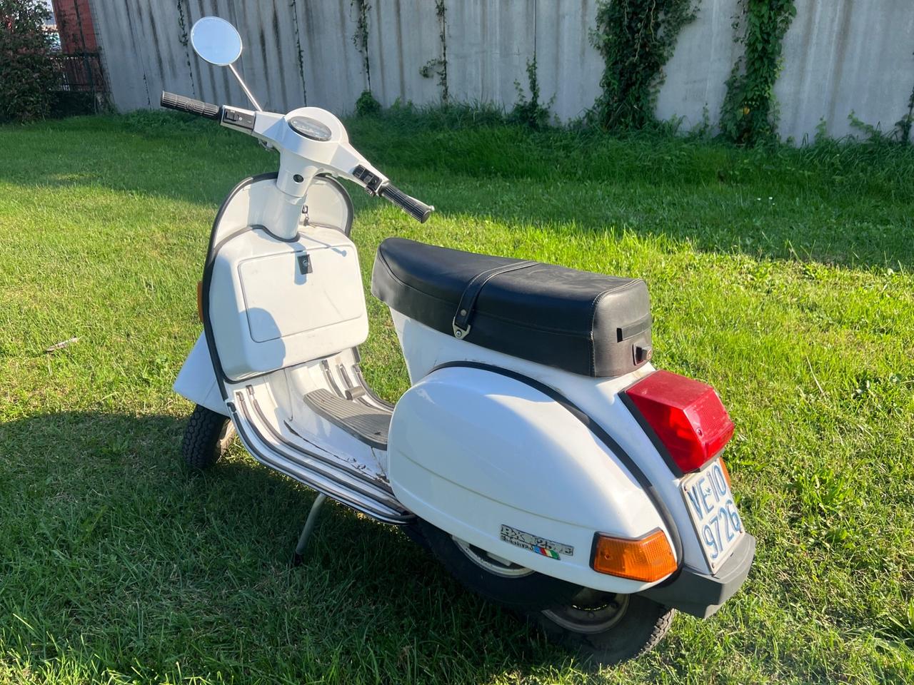Piaggio Vespa 125 PX