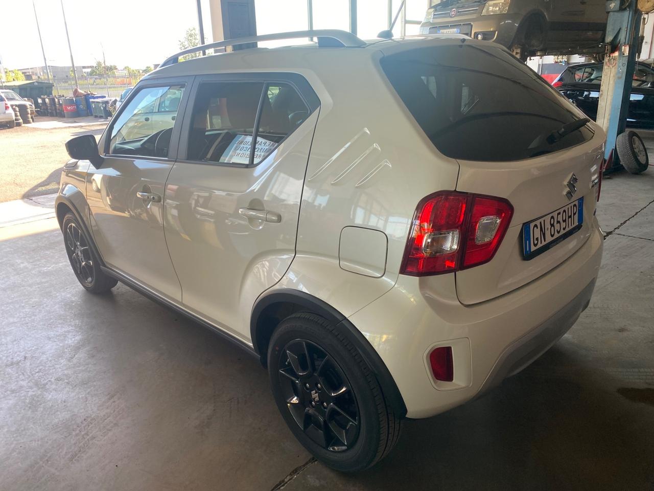 Suzuki Ignis 1.2 Hybrid CVT Top