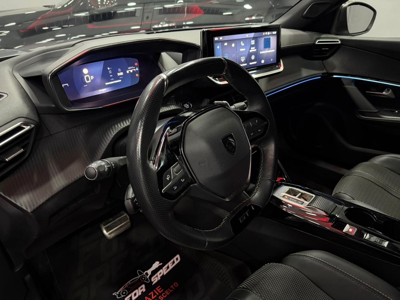 Peugeot 2008 Hybrid 136 e-DCS6 GT