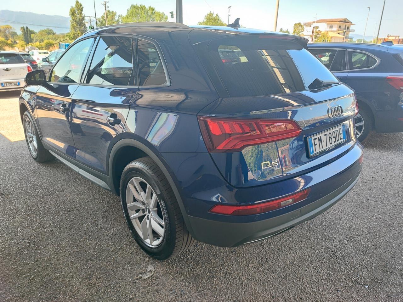 Audi Q5 2.0 TDI 190 CV quattro S tronic Business Sport