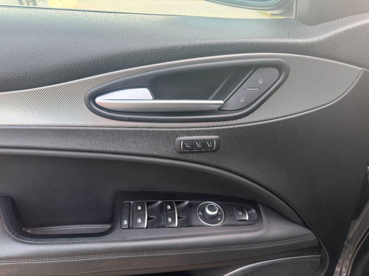 ALFA ROMEO - Stelvio - 2.2 T.diesel 210 CV AT8 Q4 Exec.