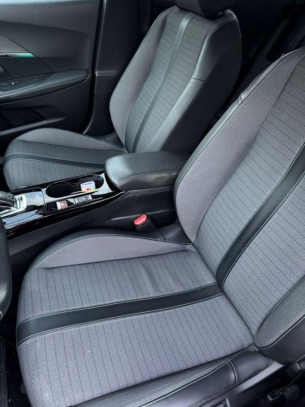 Peugeot 2008 2008 BlueHDi 130 S&S EAT8 Allure Pack