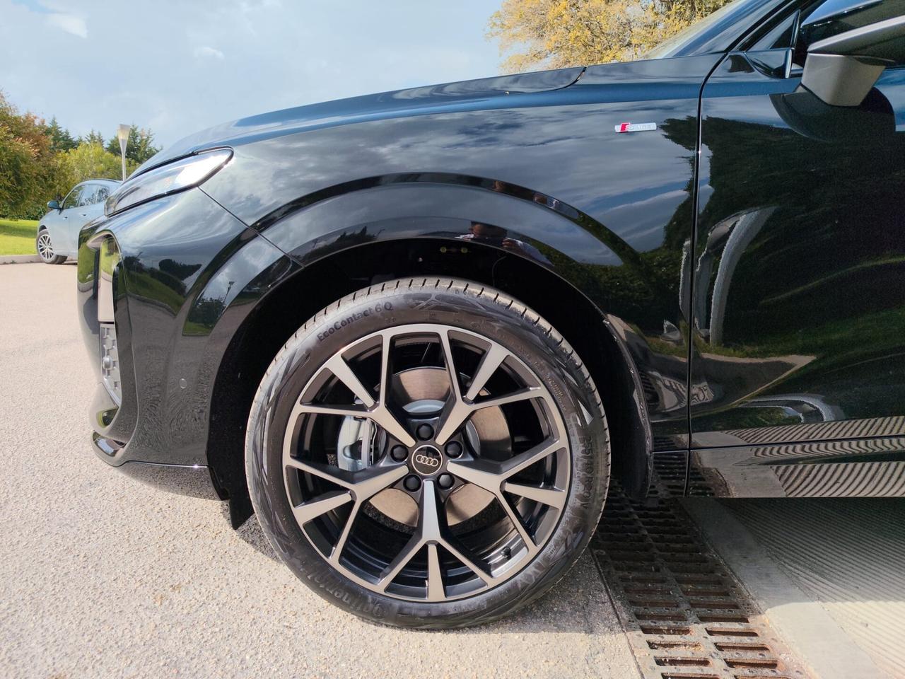 Audi Q3 SPB TDI S tronic line edition 110 kW