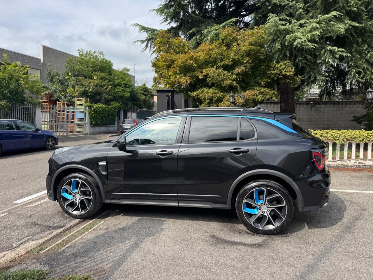 Lynk&co 01 PHEV (192 kw)