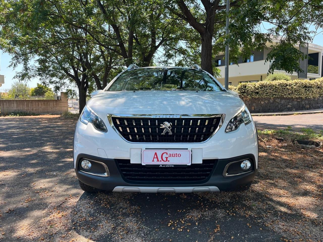 Peugeot 2008 BlueHDi 120 S&S Allure