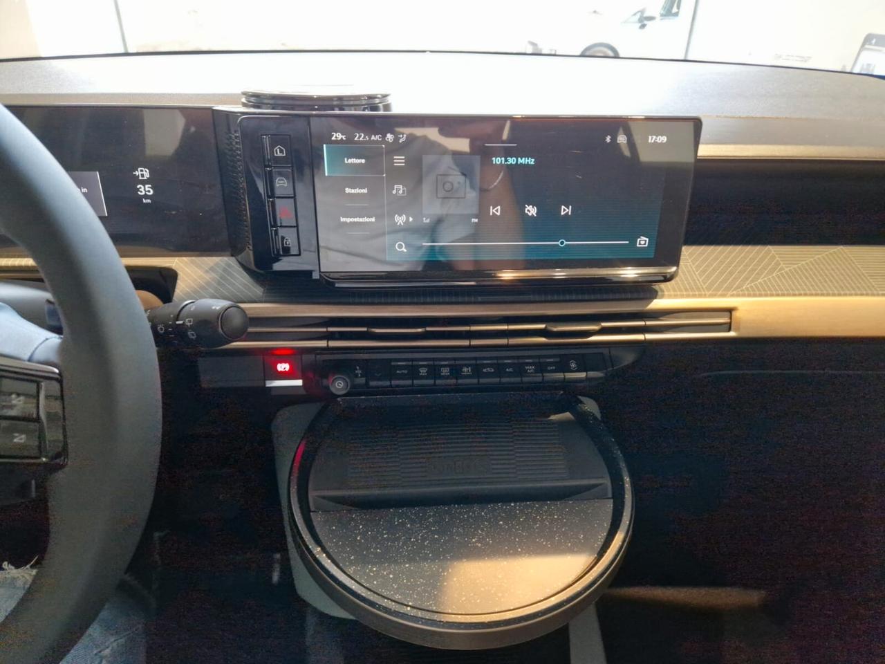 Lancia Ypsilon Hybrid e-DCT Edizione Cassina