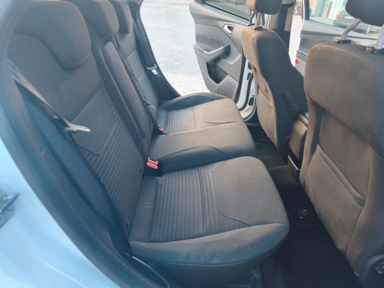 Ford Focus Sw 2017----1.0 Benzina