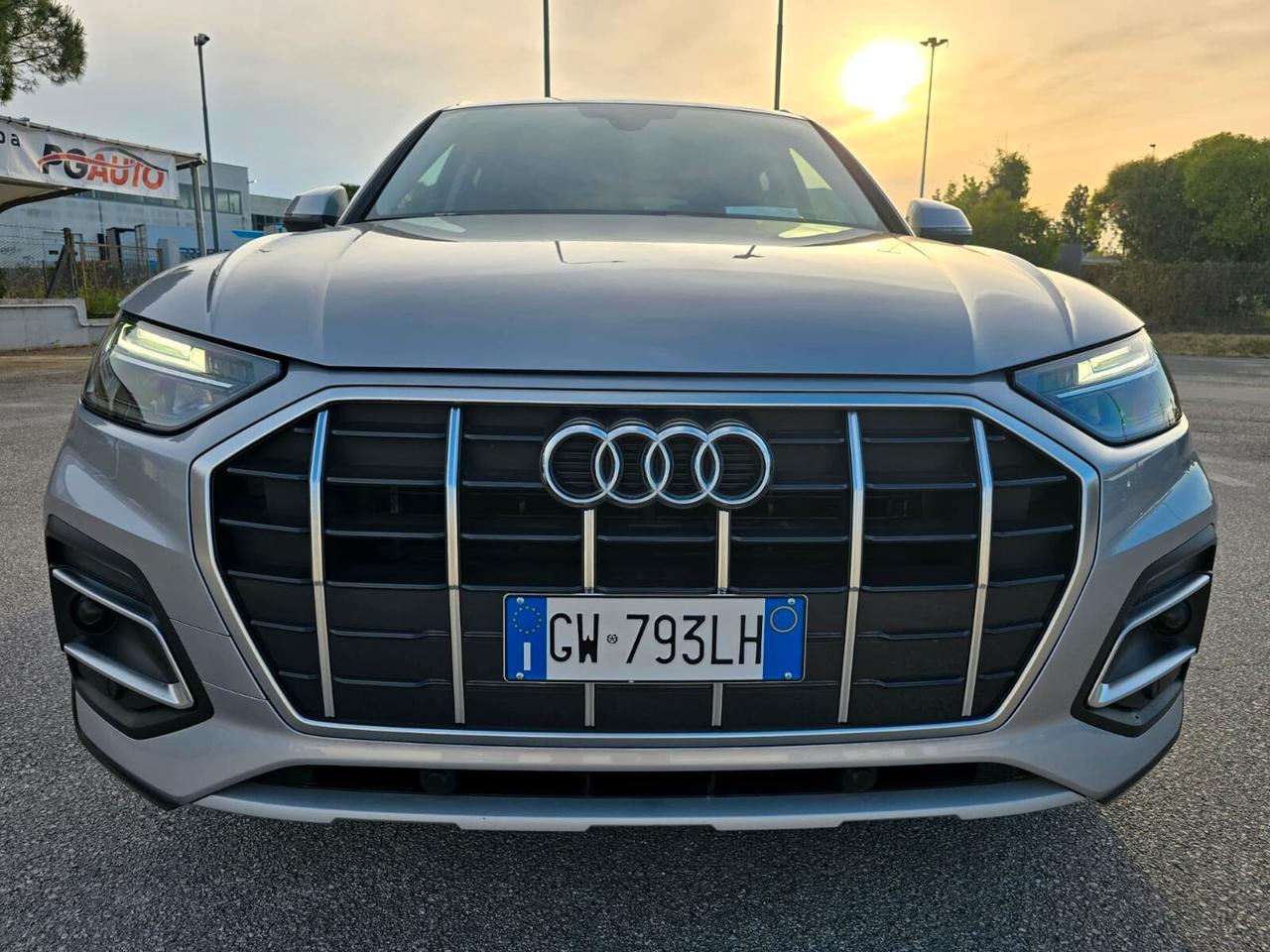 Audi Q5 35 2.0 tdi mhev 12V Business Advanced s-tronic