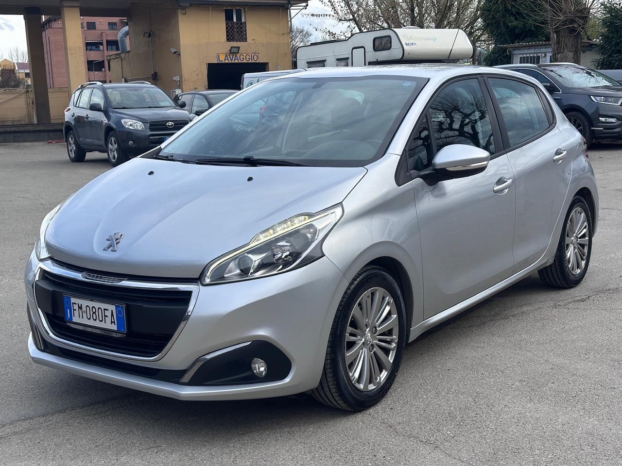 Peugeot 208 PureTech 82 5 porte Allure solo 103 mila km