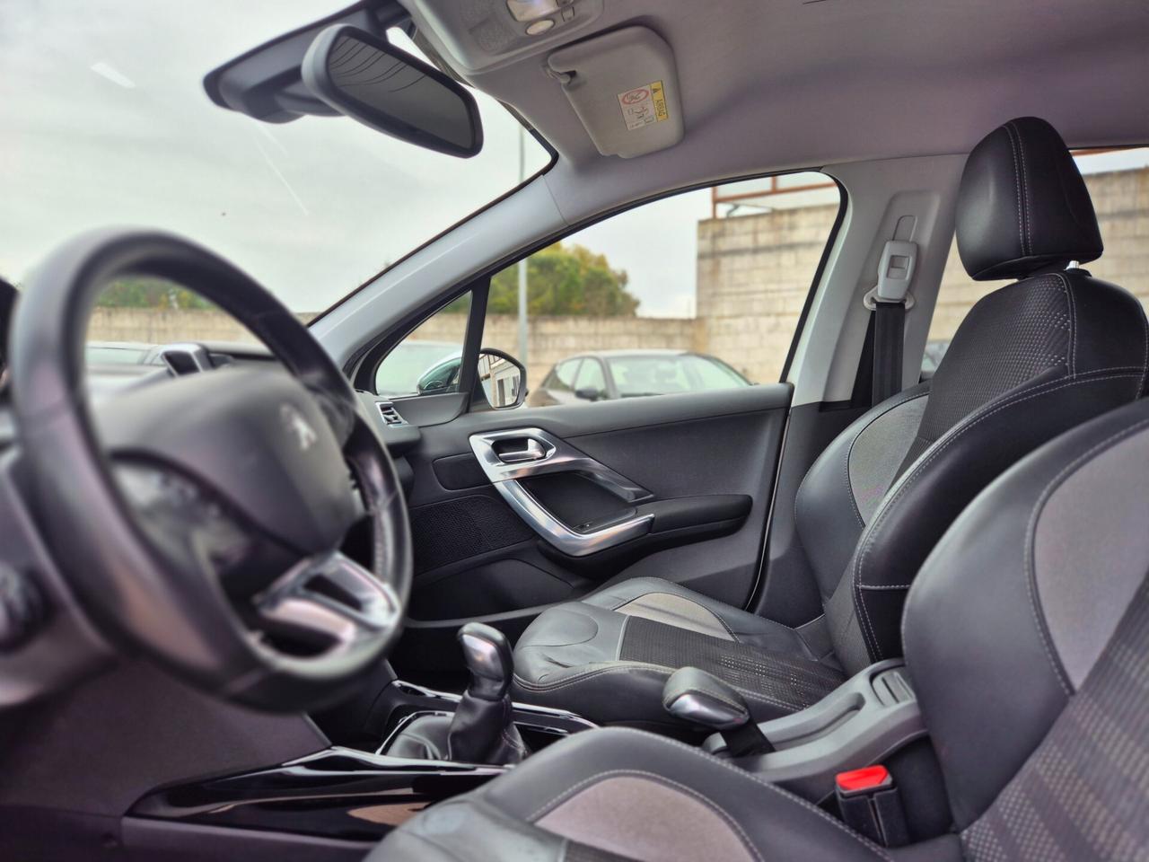 Peugeot 2008 BlueHDi 100 Allure 2015