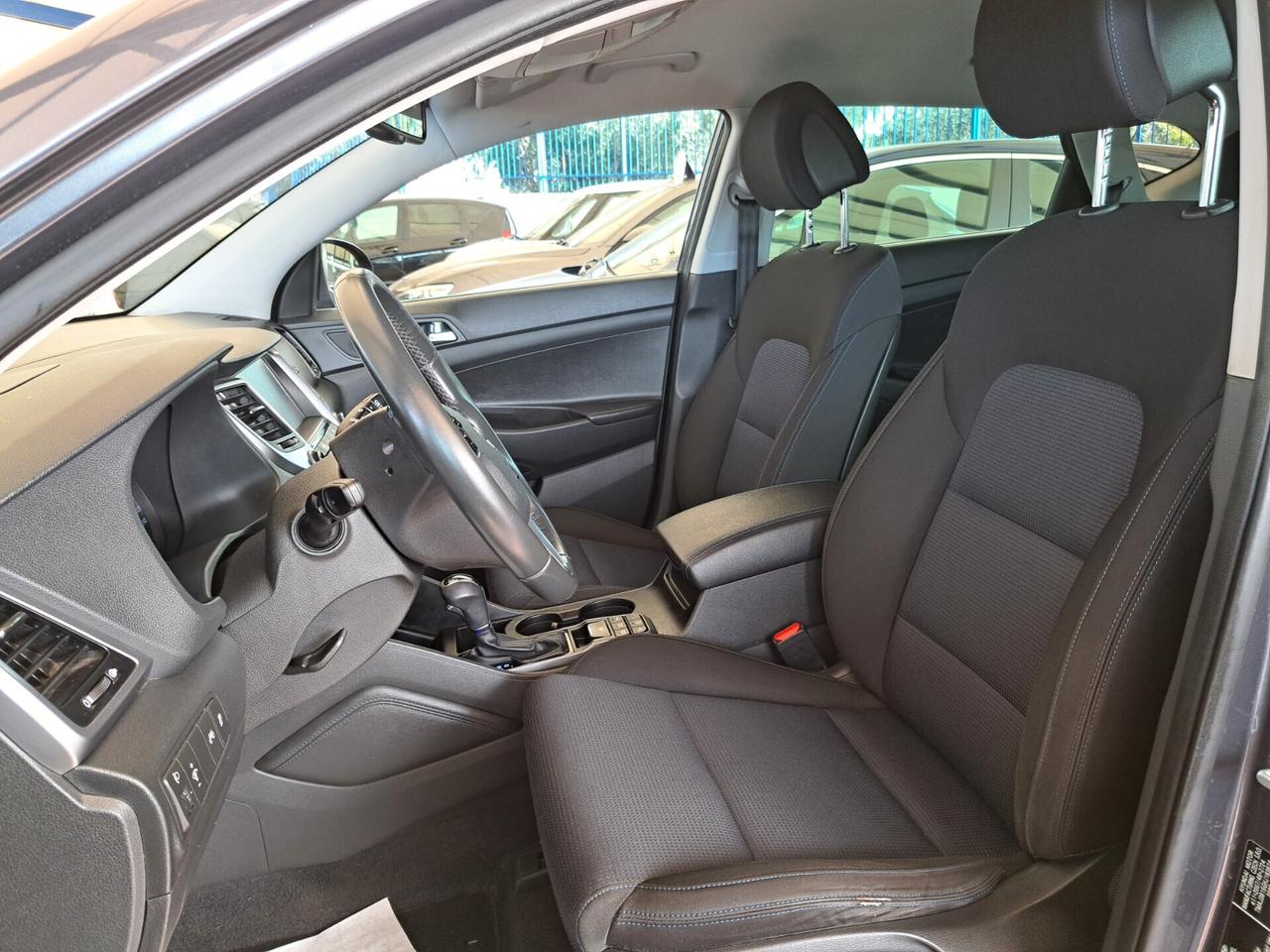 Hyundai Tucson 1.7 CRDi XPOSSIBLE + GANCIO TRAINO