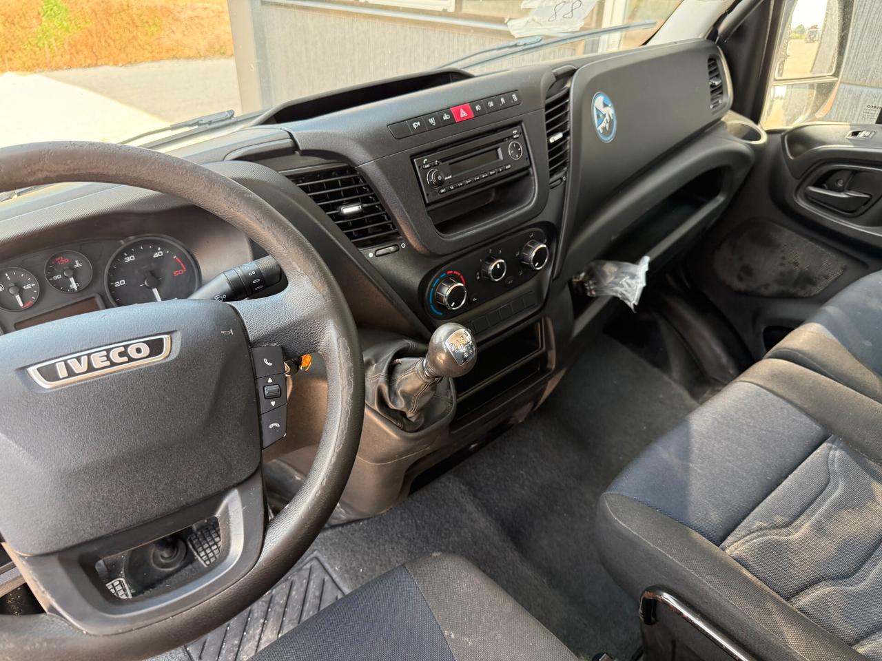 Iveco Daily 35C14 Cassone ribaltabile trilaterale Euro6b ABS