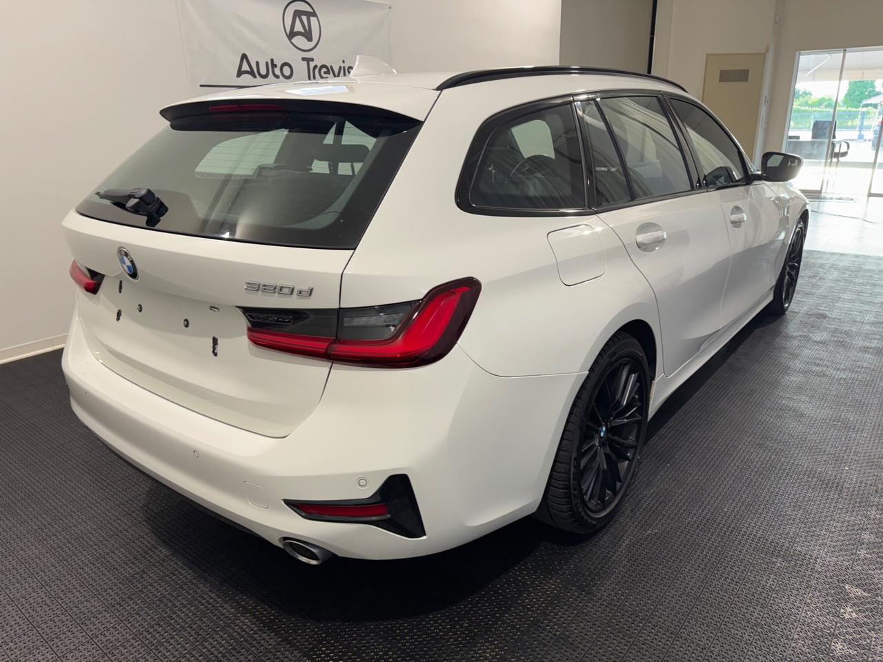 Bmw 320 320d Touring Sport 190CV Automatico