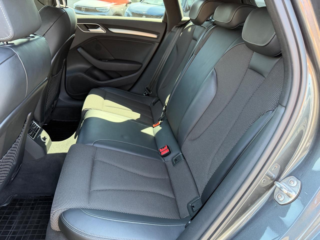 Audi A3 SPB 2.0 TDI S tronic S-Line