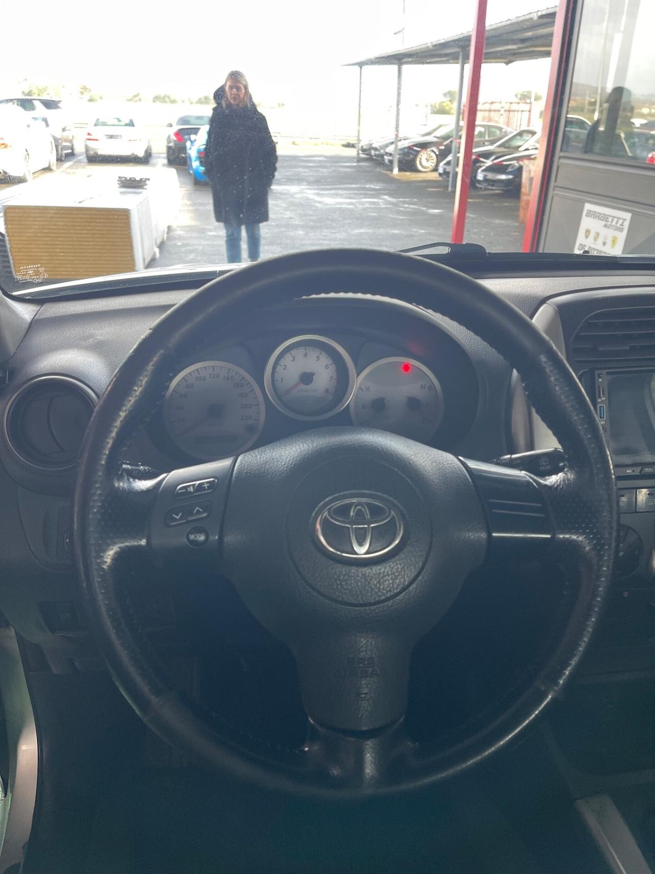 Toyota RAV4 2.0 4x4 Gancio PERMUTE RATE