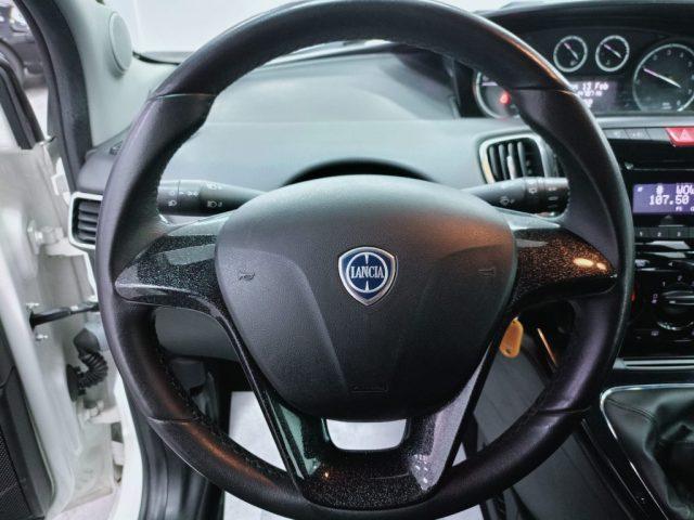 LANCIA Ypsilon 1.2 69 CV 5 porte Gold