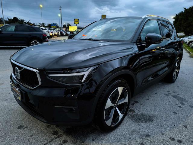 VOLVO XC40 B3 automatico Core