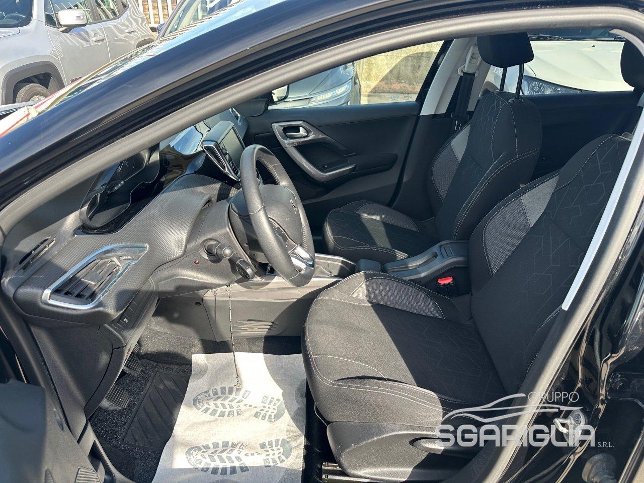 PEUGEOT 2008 1.6 HDI ALLURE