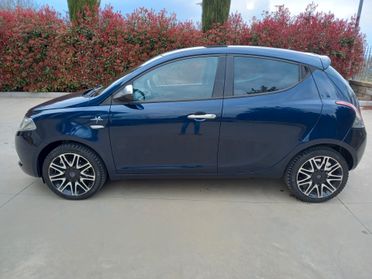 Lancia Ypsilon 1.2 69 CV MYA