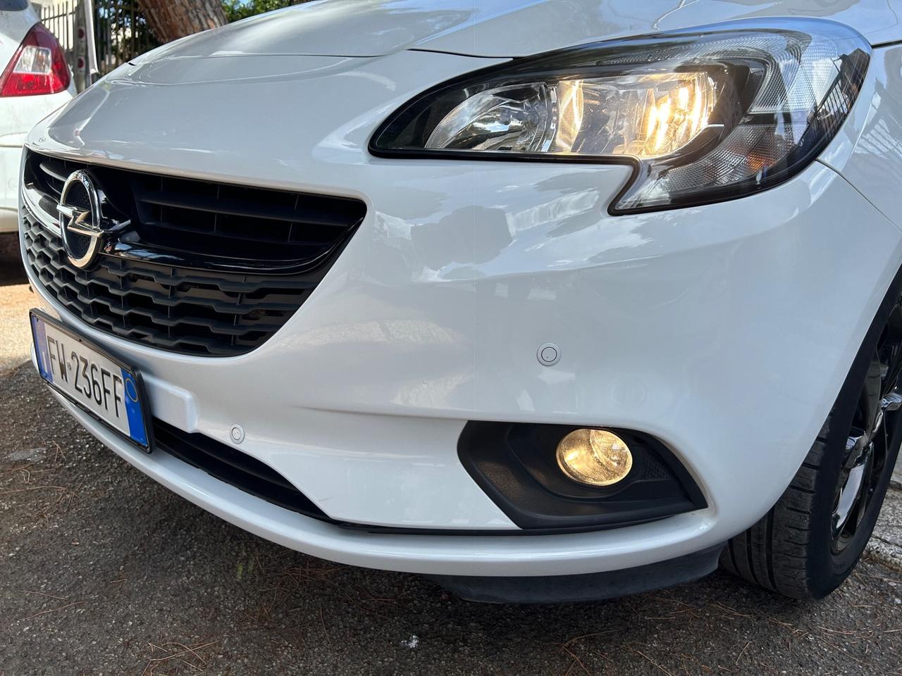 Opel Corsa 1.4 90CV GPL Tech 5 porte 120 Anniversary