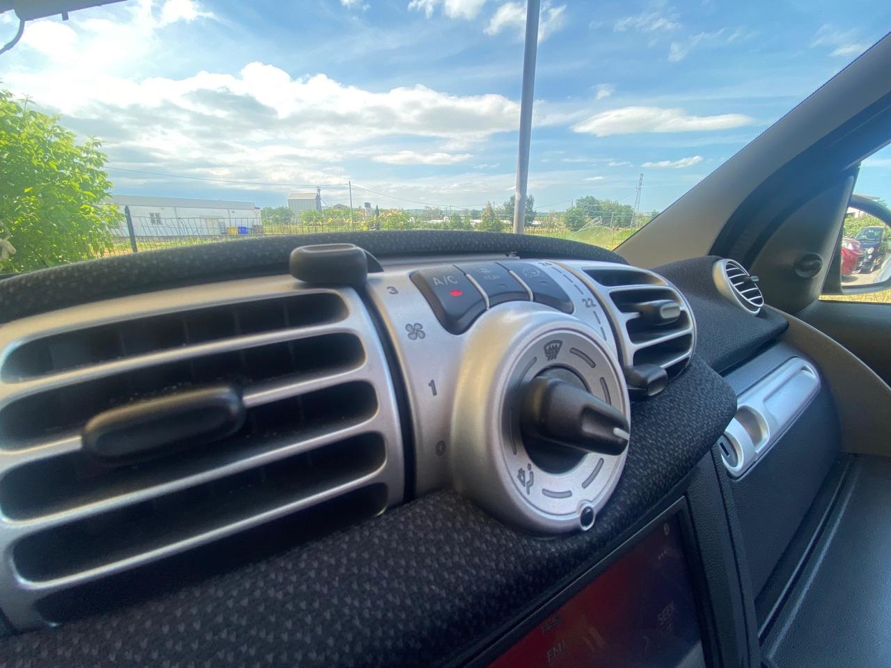 Smart ForTwo 800 40 kW coupé passion cdi