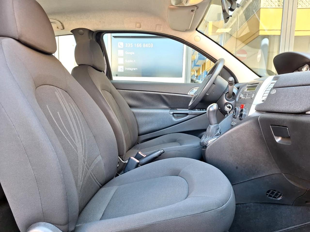 Lancia Ypsilon 1.3 MJT 75 CV Platinum