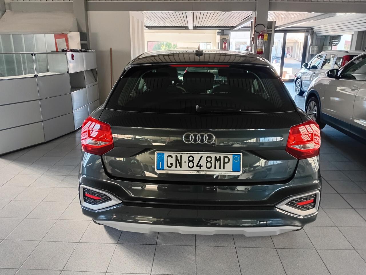 Audi Q2 30 TFSI Business