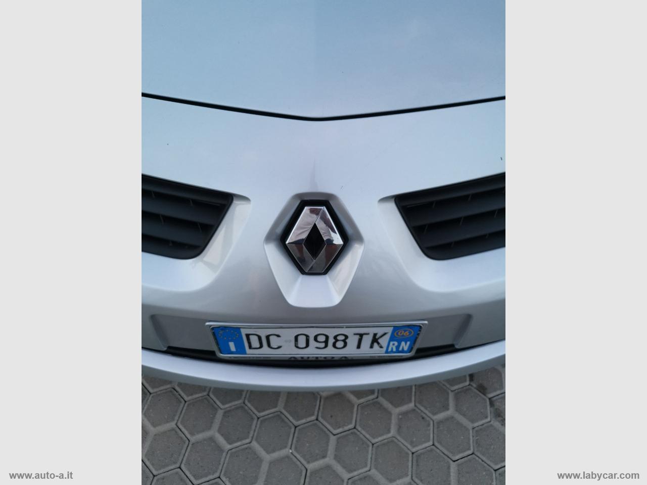 RENAULT Modus 1.2 Luxe Dynamique