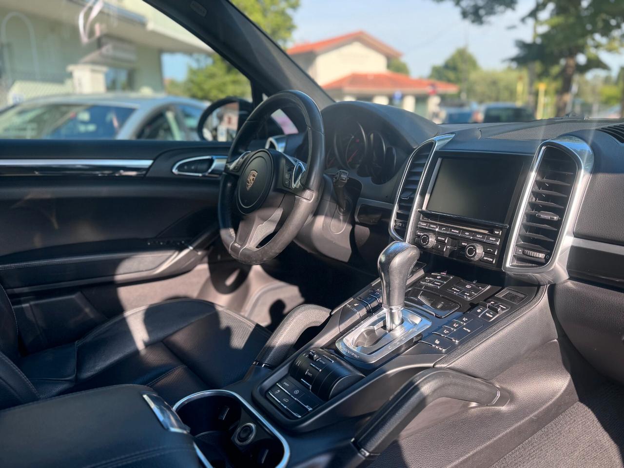 Porsche Cayenne 3.0 Diesel NO SUPERBOLLO