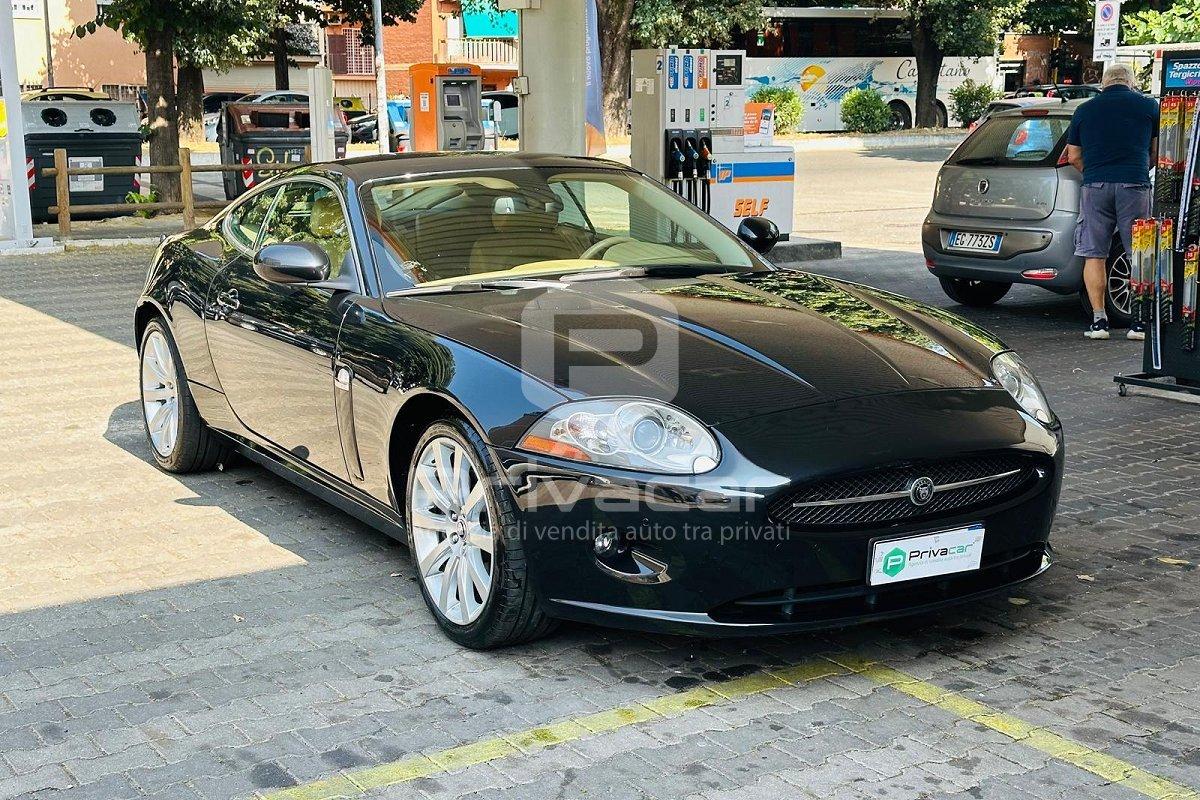 JAGUAR XK 4.2 V8 Coupé