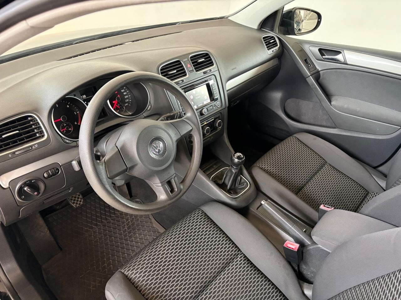 Volkswagen Golf 1.6 TDI DPF 5p. Highline