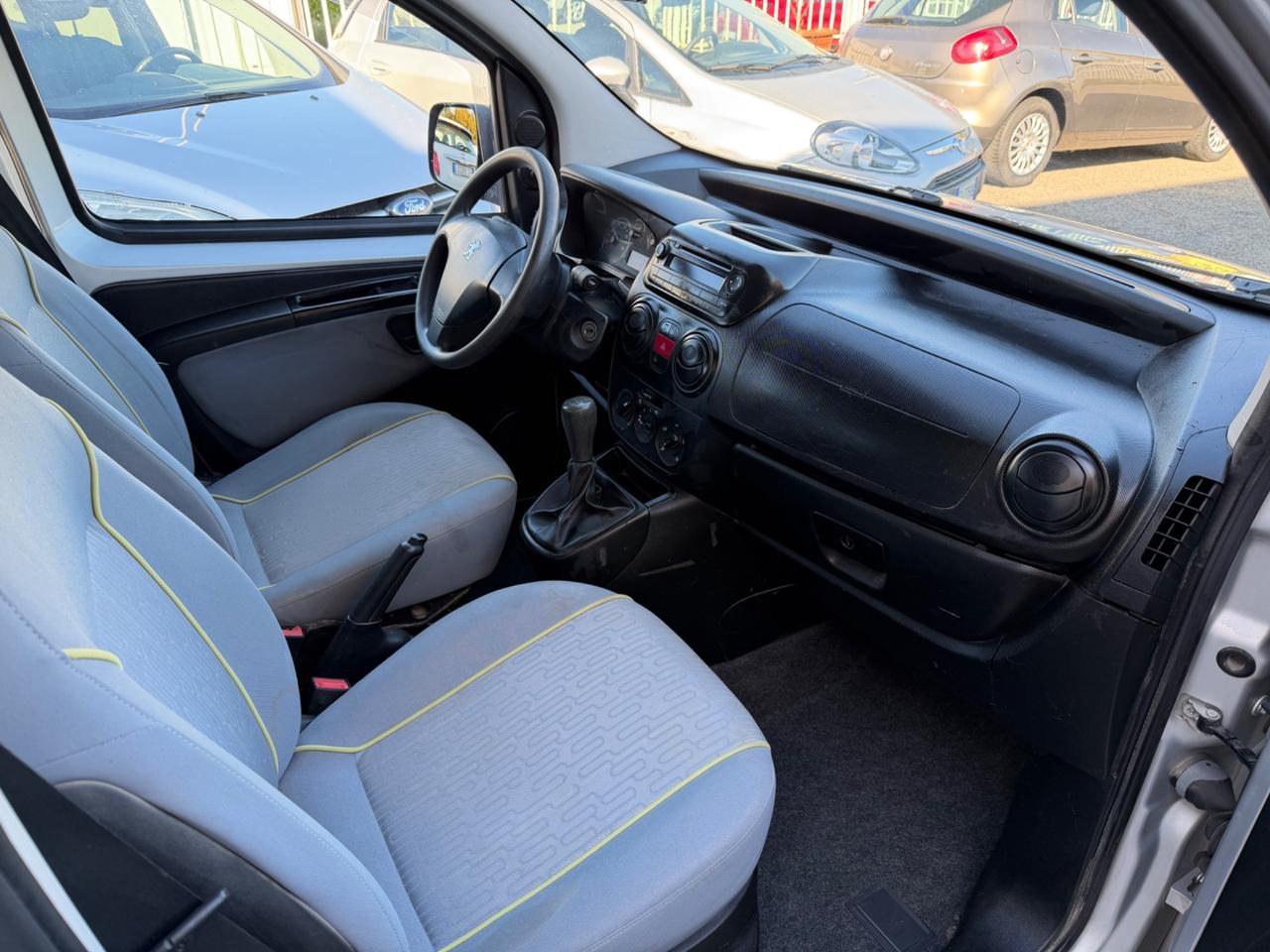 Peugeot Bipper Tepee 1.3 HDi 75 OUTDOOR