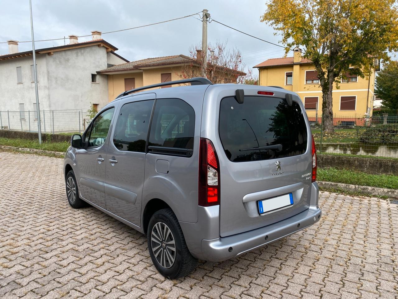 Peugeot Partner Tepee 1.6Hdi Autocarro 5 Posti EURO 6B