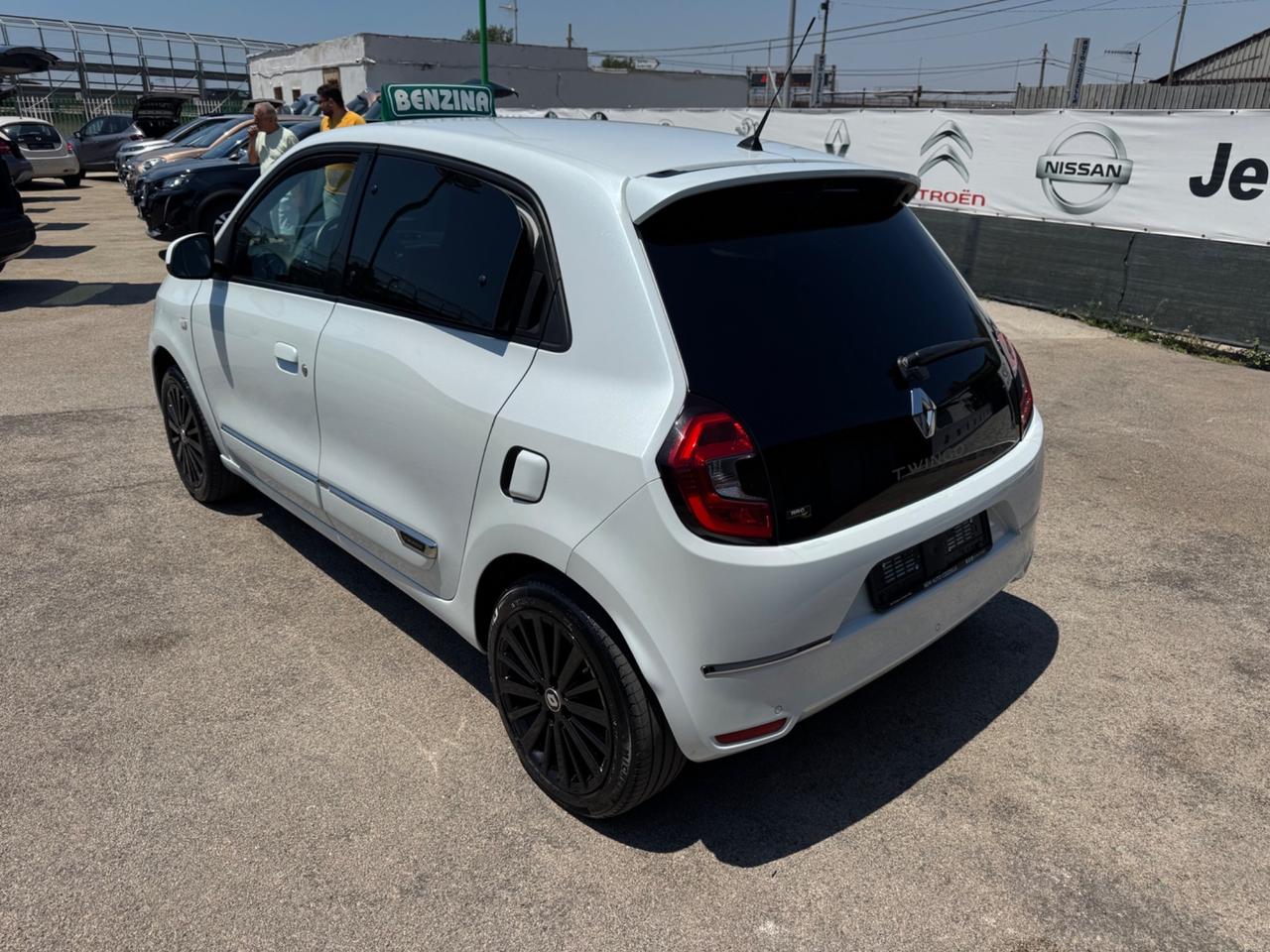 Renault Twingo SCe 65 CV Urban Night