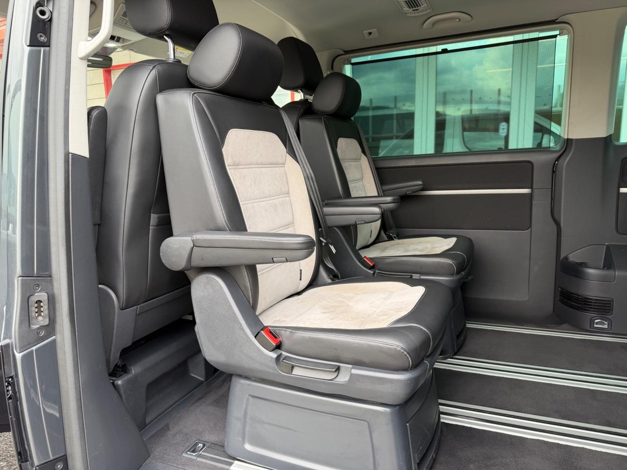 Volkswagen Multivan T6 - DSG 4Motion Highline FULL
