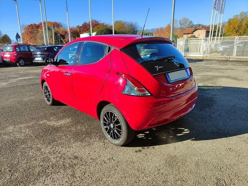 Lancia Ypsilon III 2015 5 Porte 1.2 Ecochic 69cv Gold my16