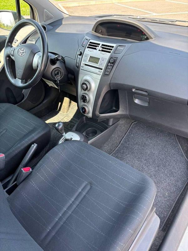 Toyota Yaris NEOP. Automatica