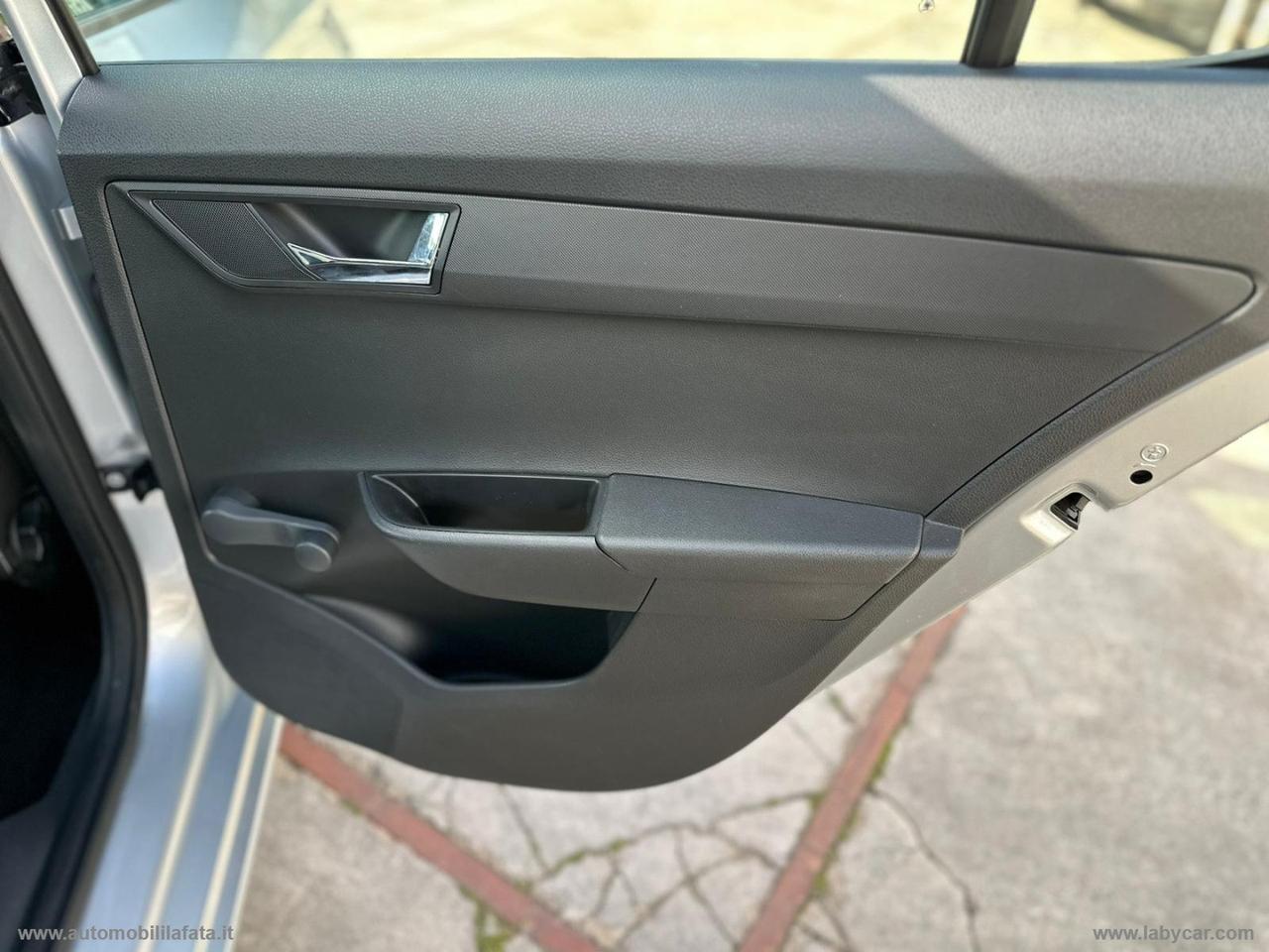 SKODA Fabia 1.0 MPI 60 CV Design Edition