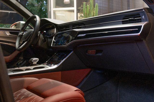 AUDI S6 NUOVA S6 Avant 3.0 TDI 344 CV4X4 GANCIO-SOSPENSION