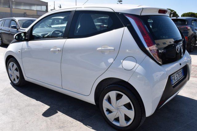 TOYOTA Aygo 1.0 VVT-i 69 CV 5 porte x-cool TSS