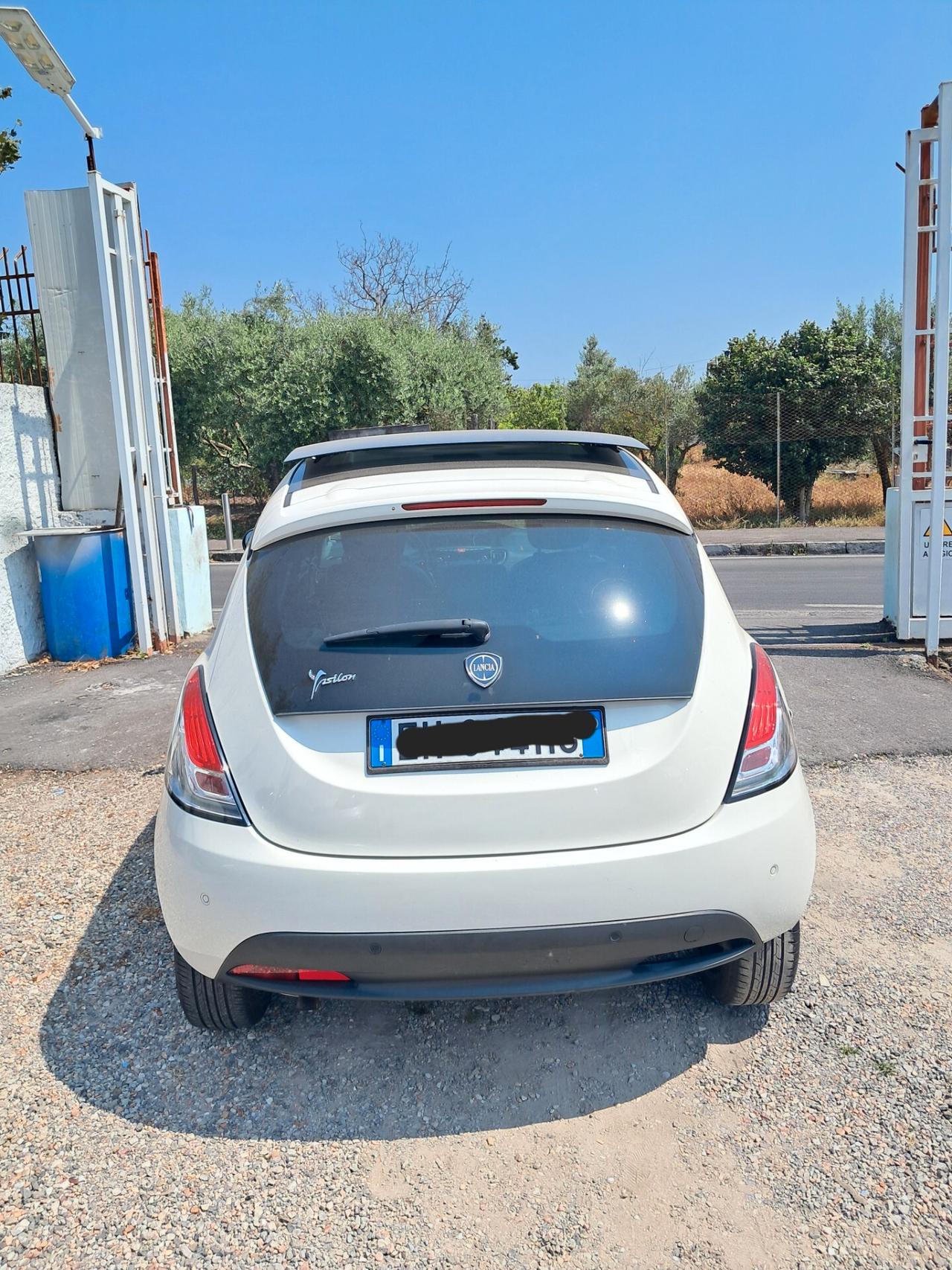 Lancia Ypsilon 1.3 MJT 95 CV Tetto Apribile