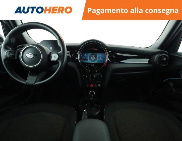 MINI Cooper 1.5 Cooper Essential 5 porte