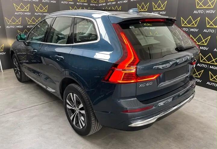 Volvo XC60 T6 Recharge Plug-in Hybrid AWD automatico Plus Bright