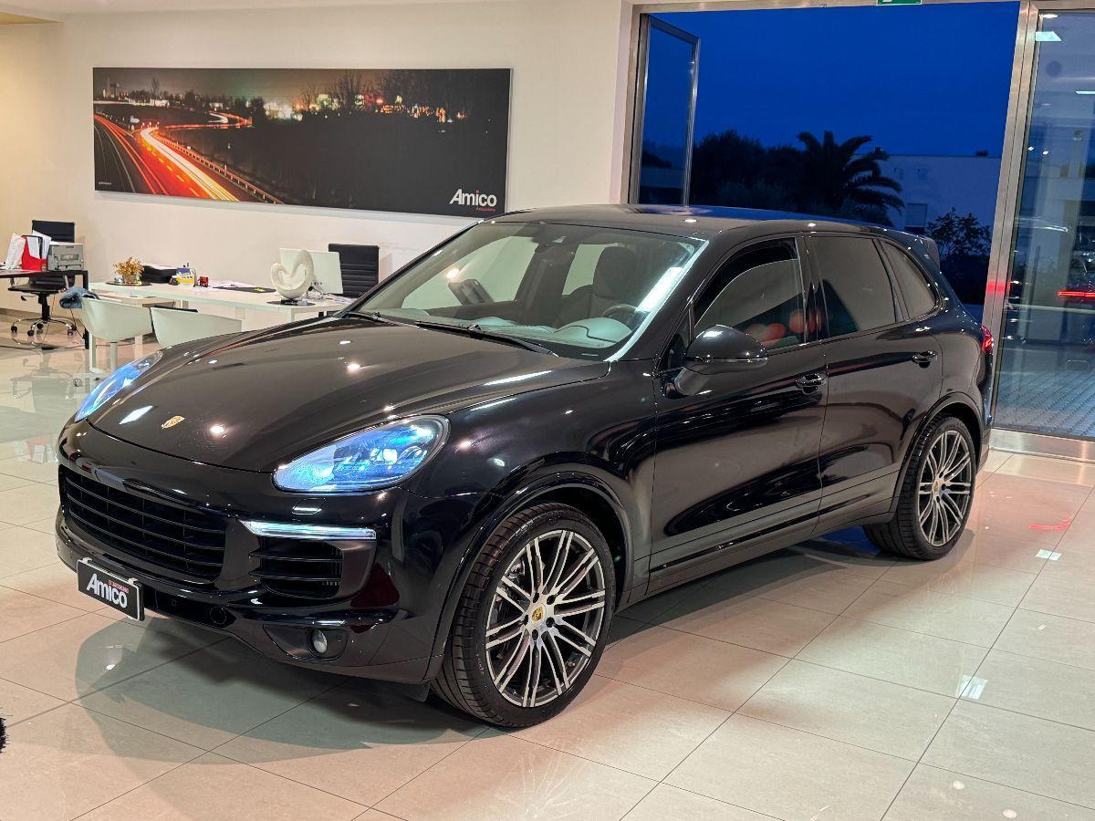 PORSCHE Cayenne 3.0 Diesel Platinum Edition