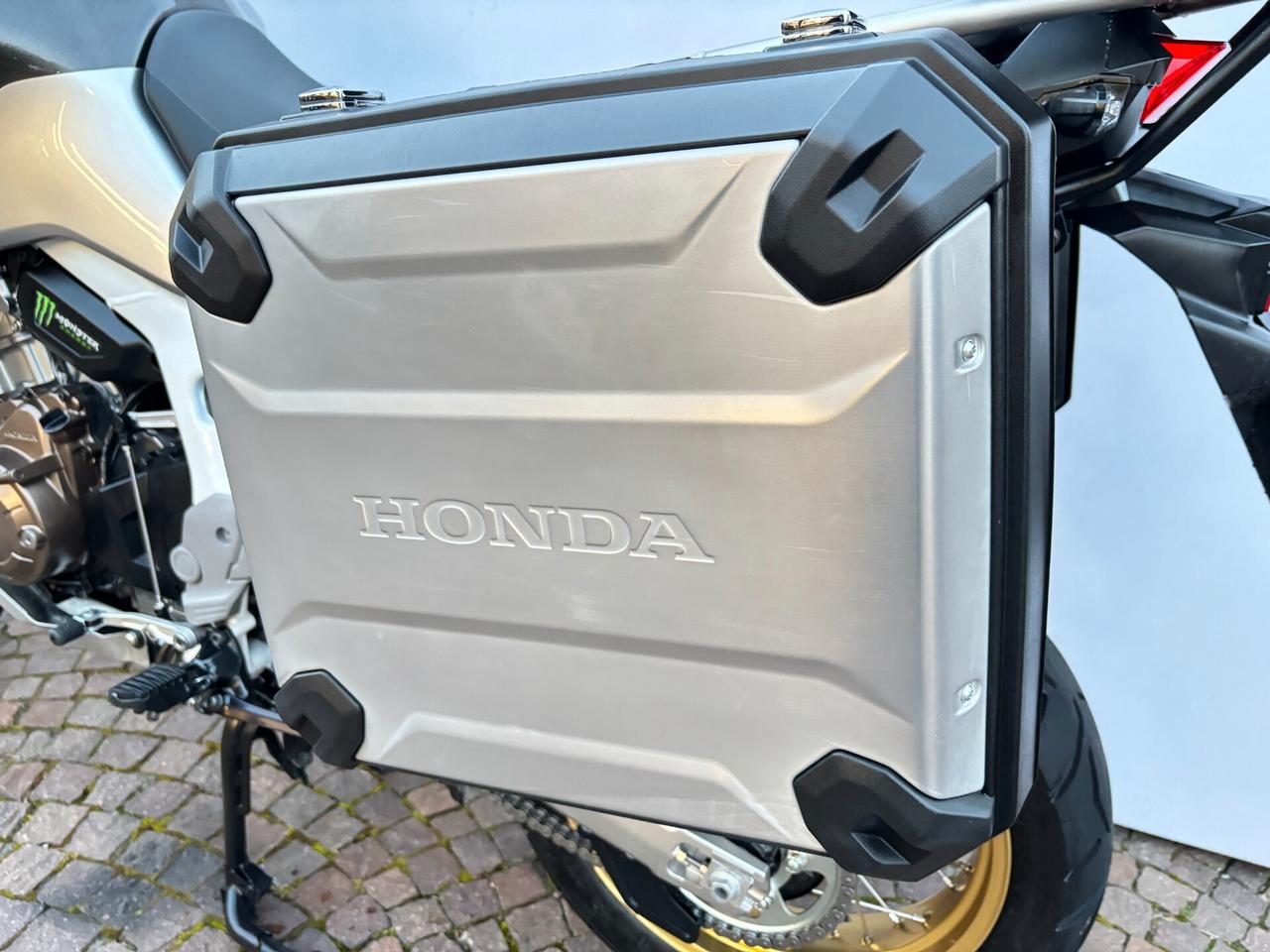 Honda Africa Twin CRF 1000L Adventure Sports